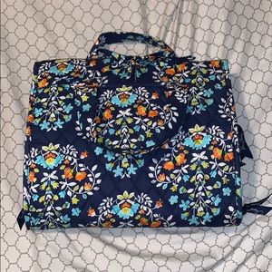 Vera Bradley Hanging Makeup bag